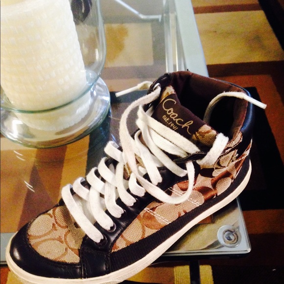 Coach shoes size 5.5 - Picture 1 of 1